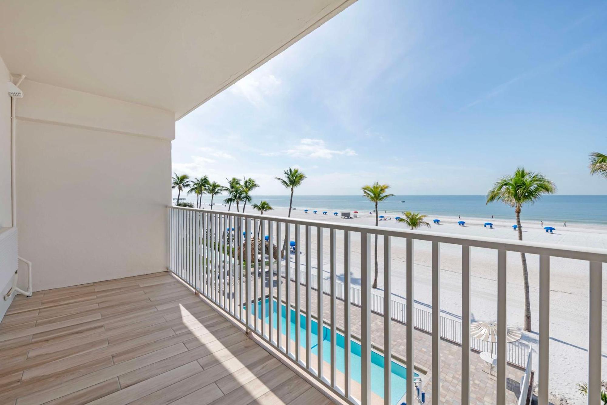 Best Western Plus Beach Resort Fort Myers Beach Eksteriør billede