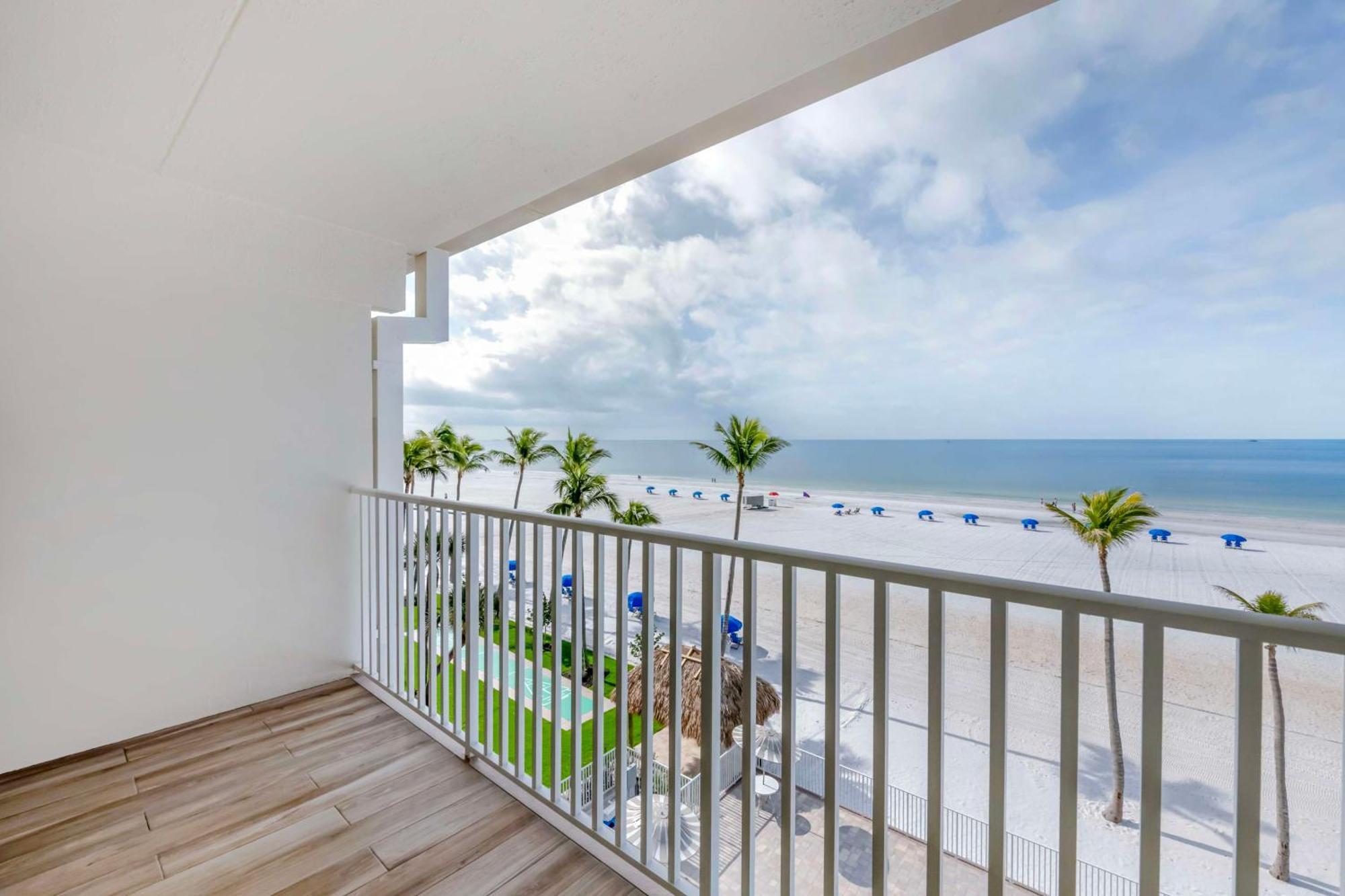 Best Western Plus Beach Resort Fort Myers Beach Eksteriør billede