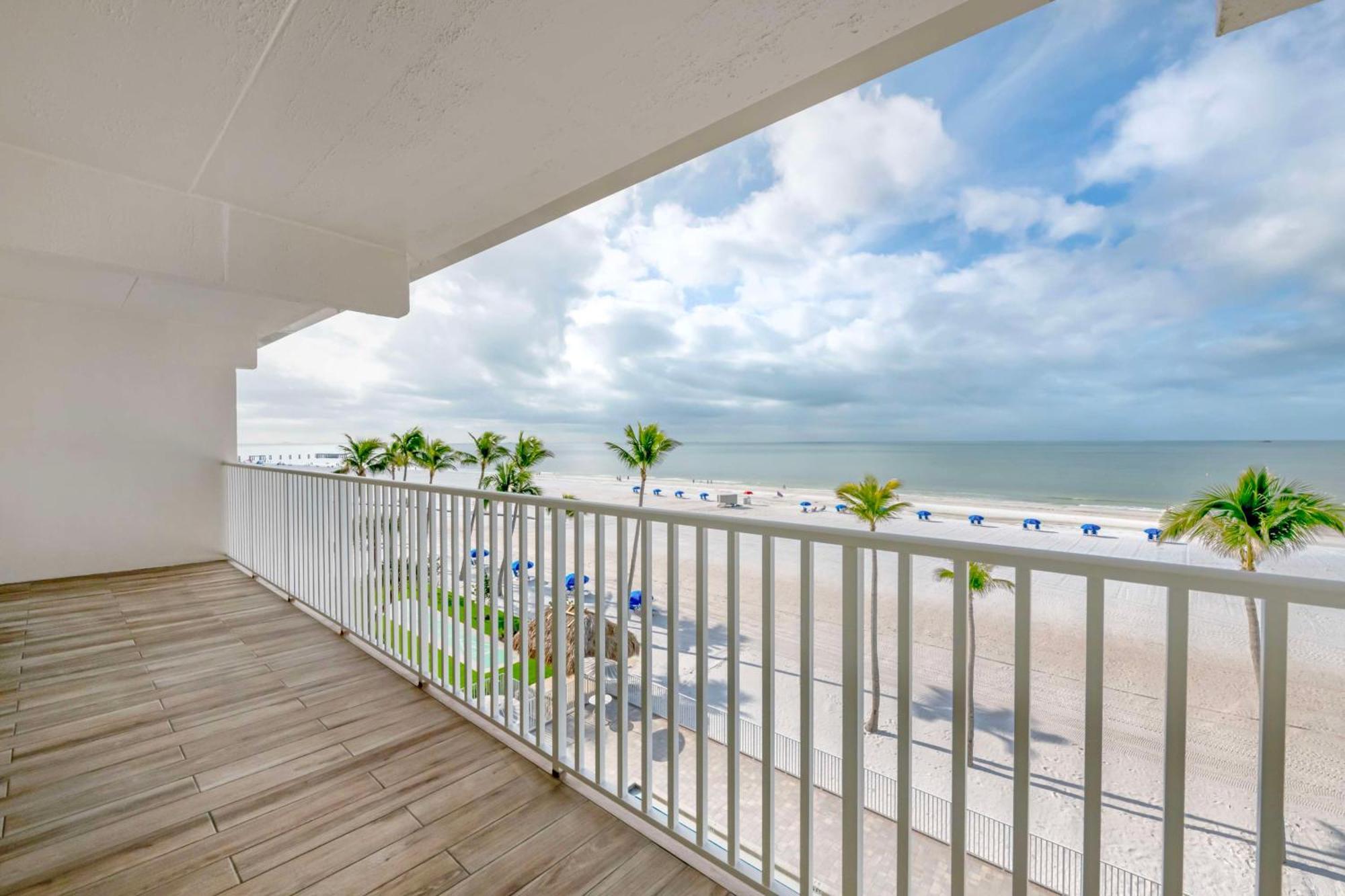 Best Western Plus Beach Resort Fort Myers Beach Eksteriør billede